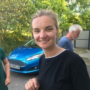 Meet your Posher, Maria